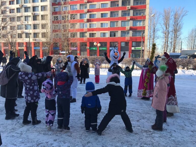Рождественские гуляния в Дзержинском