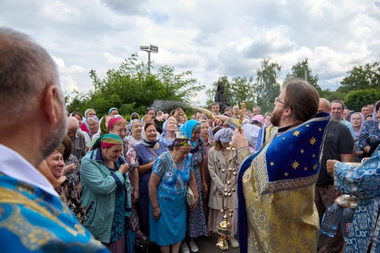 Престольный праздник в храме в честь Казанской иконы Божией Матери