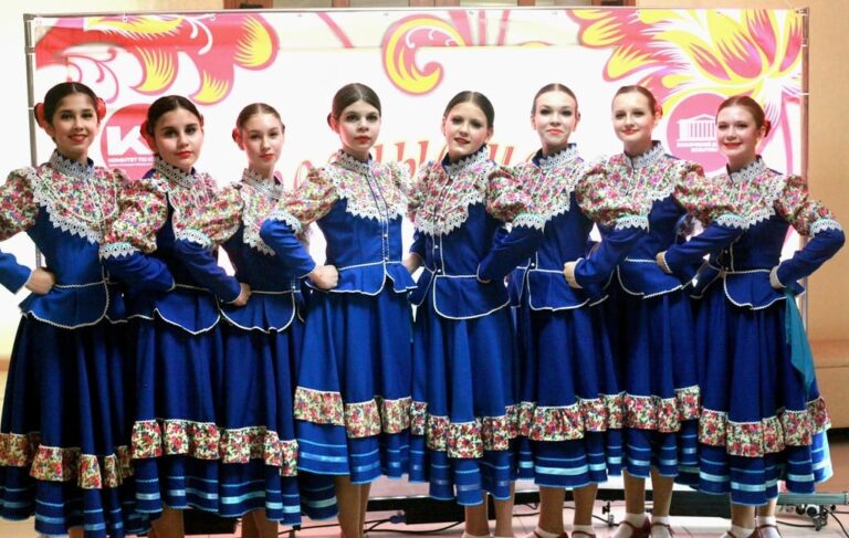 Окружной открытый фестиваль русского народного творчества «Народные истоки»