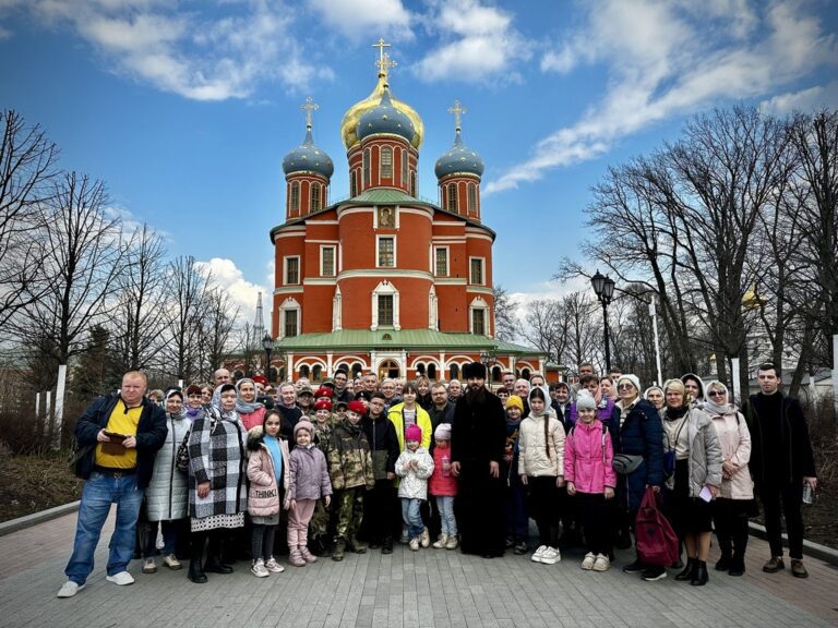 Паломническая поездка в монастыри города Москвы