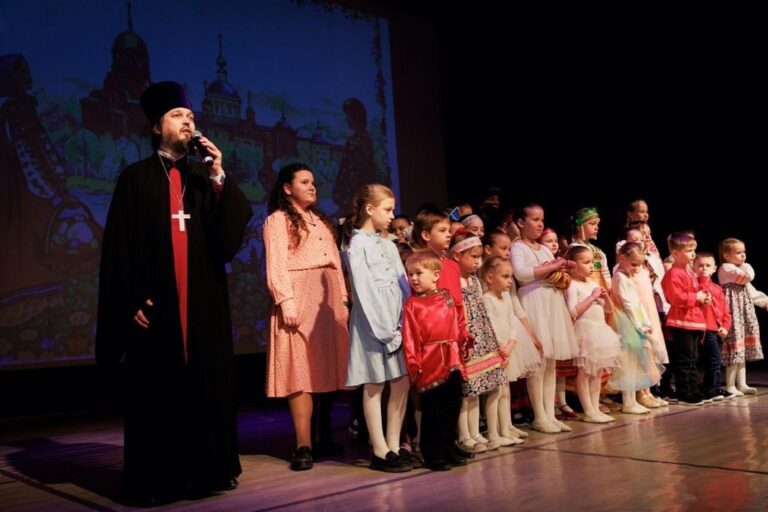 Пасхальный праздник воскресной школы храма Рождества Пресвятой Богородицы села Верхнее Мячково