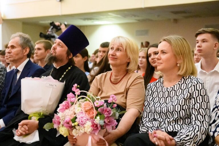 Выпускной вечер в гимназии №7 города Лыткарино
