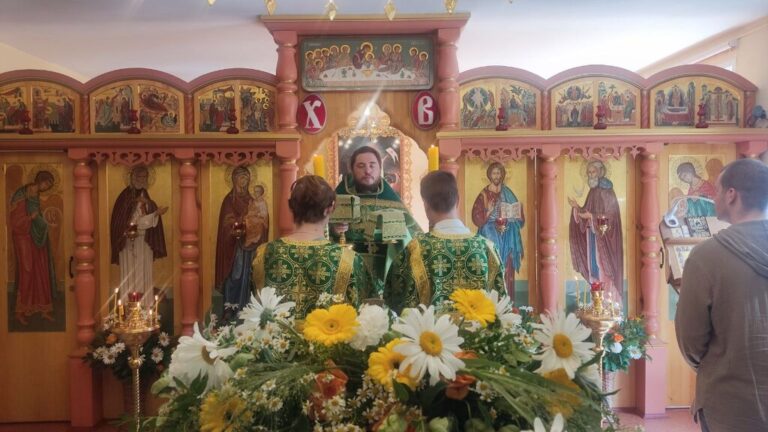 Престольный праздник в храме преподобного Сергия Радонежского