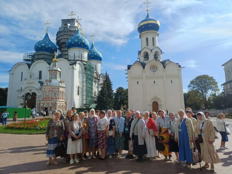 Паломничество группы из Люберецкого благочиния в Сергиев Посад