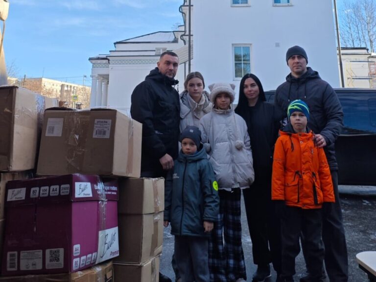 Во Владимирском храме прошёл сбор макулатуры