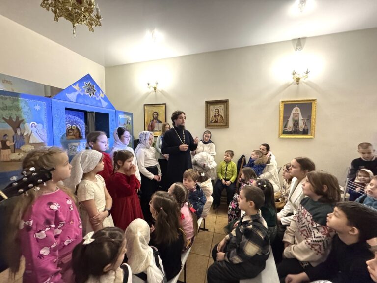 Премьера кукольного вертепа «За Вифлеемской звездой»