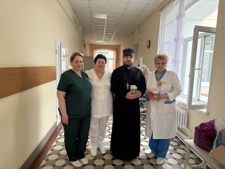 Акция «Подарок к Пасхе» в посёдке Жилино