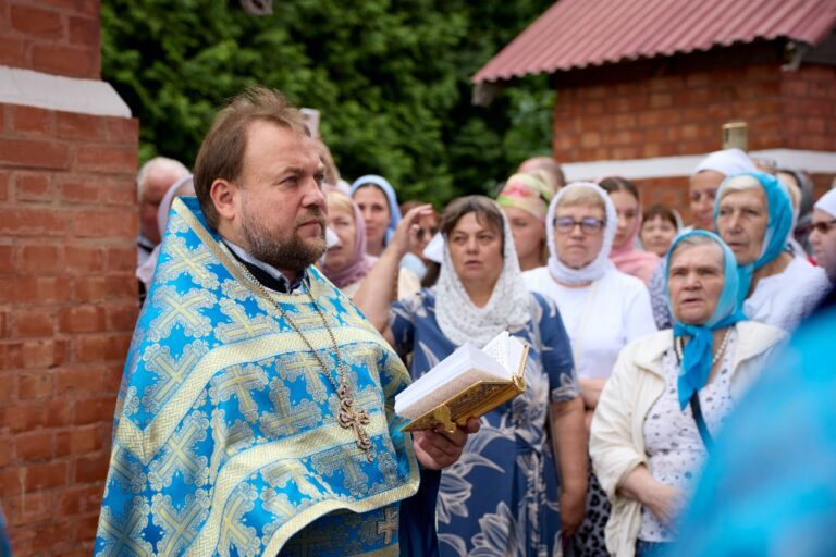 Престольный праздник в храме Казанской иконы Божией Матери в Котельниках